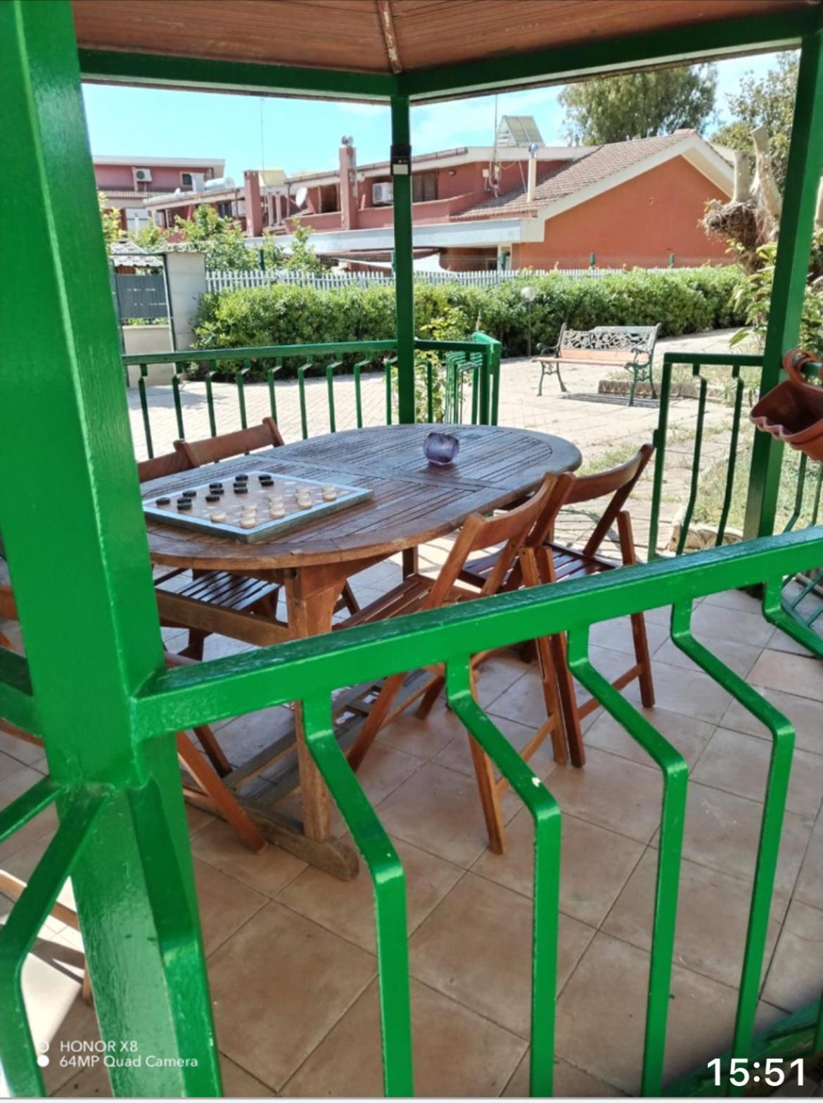 B&B Civitavecchia La Casetta Con Giardino Exterior foto